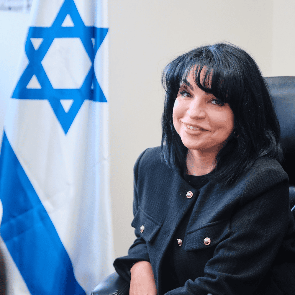 Лали Эпштейн